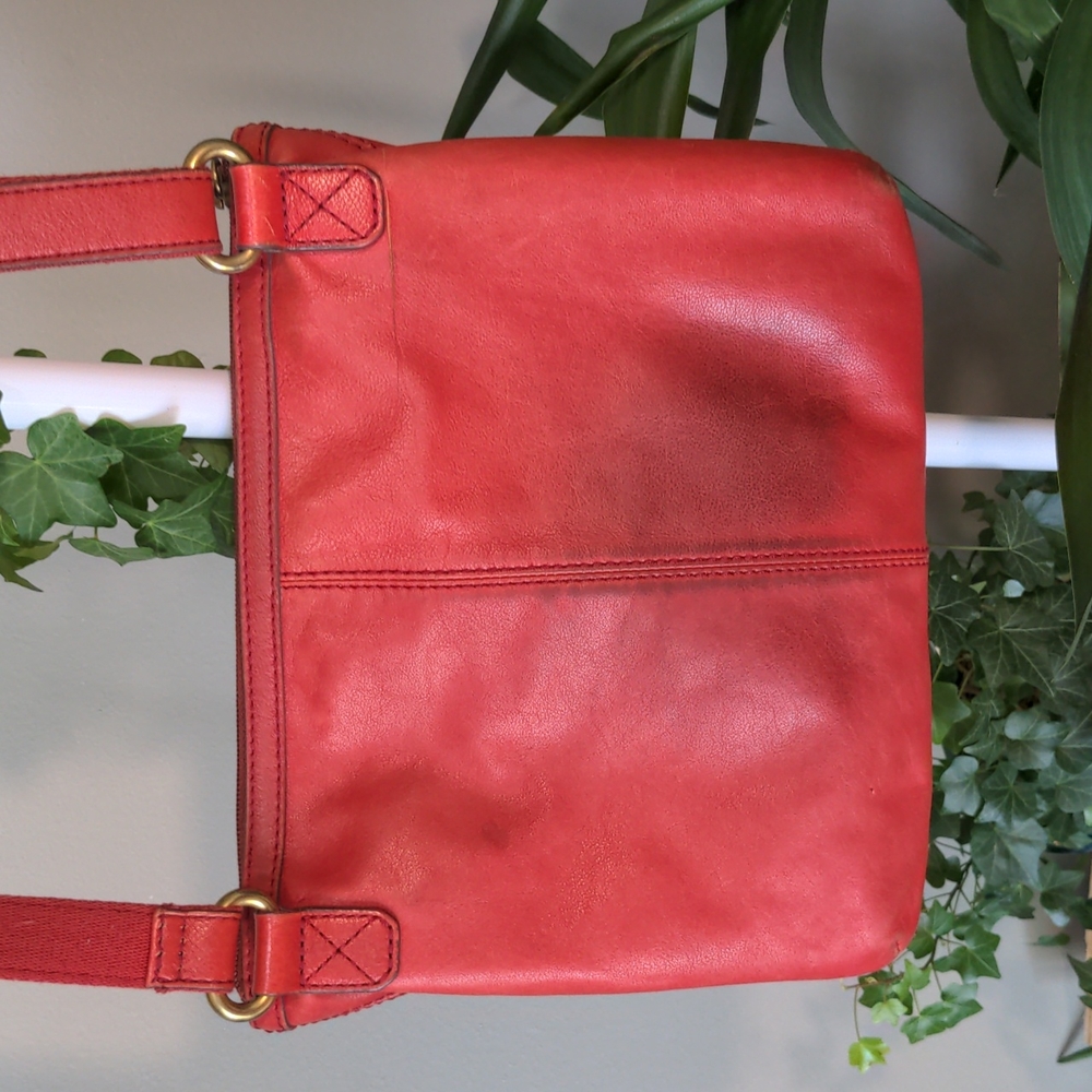 Fossil brand brick / muted red leather crossbody purse pre-loved - Picture 9 of 11